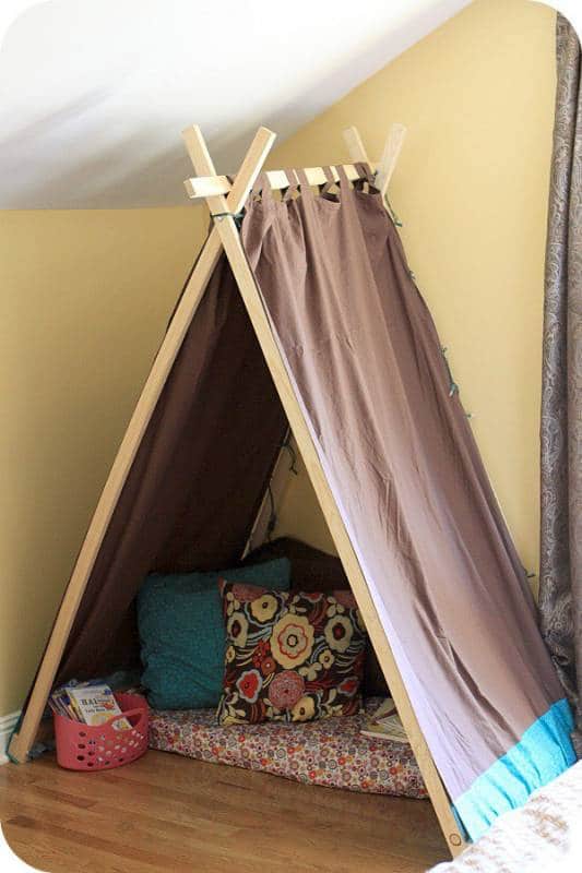 Quiet Activities For Kids - Indoor kids tent